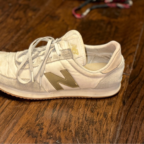Women’s New Balance 720 Running Shoes Off White Golf Classic Lifestyle Retro - Picture 11 of 11